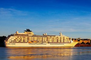 Yacht visits Sri Lanka