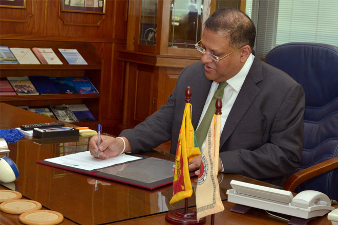 Sri Lanka’s CB governor says “I was not in the dealing room.”,rejects COPE allegations