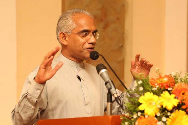 Sri Lanka needs reforms to bloated govt sector to drive growth: Eran