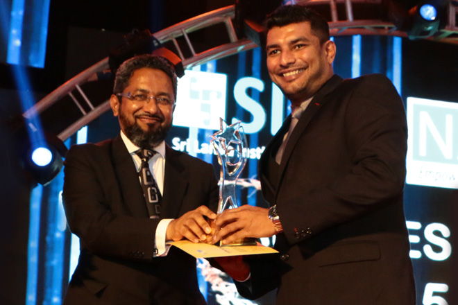 SriLankan Airlines flies high at SLIM NASCO awards 2015