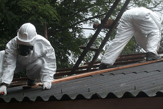 Sri Lanka plans asbestos roofing import ban by 2018: President