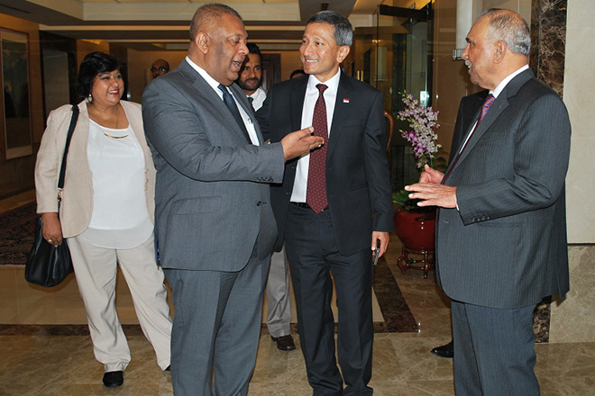 FM Mangala Meets Singapore’s Foreign Minister in Singapore
