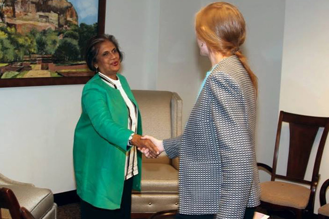 Samantha Power meets former President Chandrika Kumaratunga