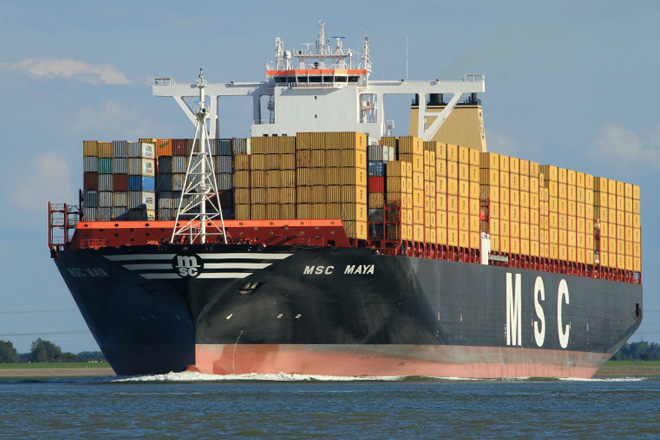 Sri Lanka attracts major container ship MSC Maya to Colombo