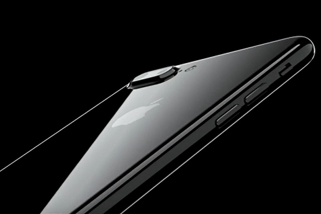 Apple – Introducing iPhone 7 (Official Video)