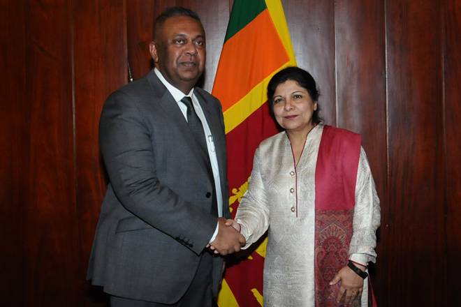 Foreign Minister meets UN Under-Secretary General Dr. Akhtar