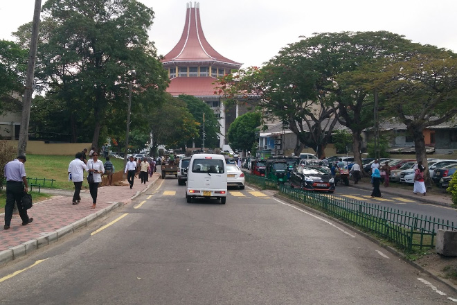 Sri Lanka Navy to complete pedestrian walkway near Supreme Court