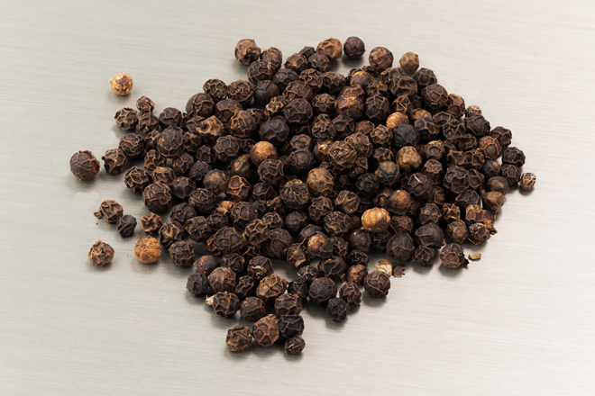 Spice Traders welcome ban on re-export of pepper from Sri Lanka