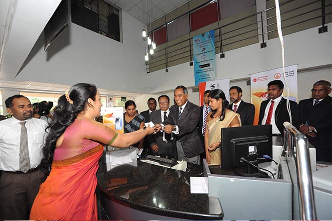 Sri Lanka post ushers money orders into the digital age with Sampath Bank