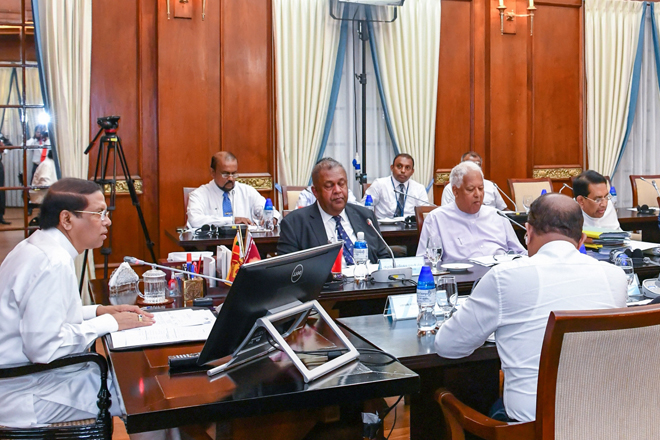 Sri Lanka plans new import controls for non essential goods