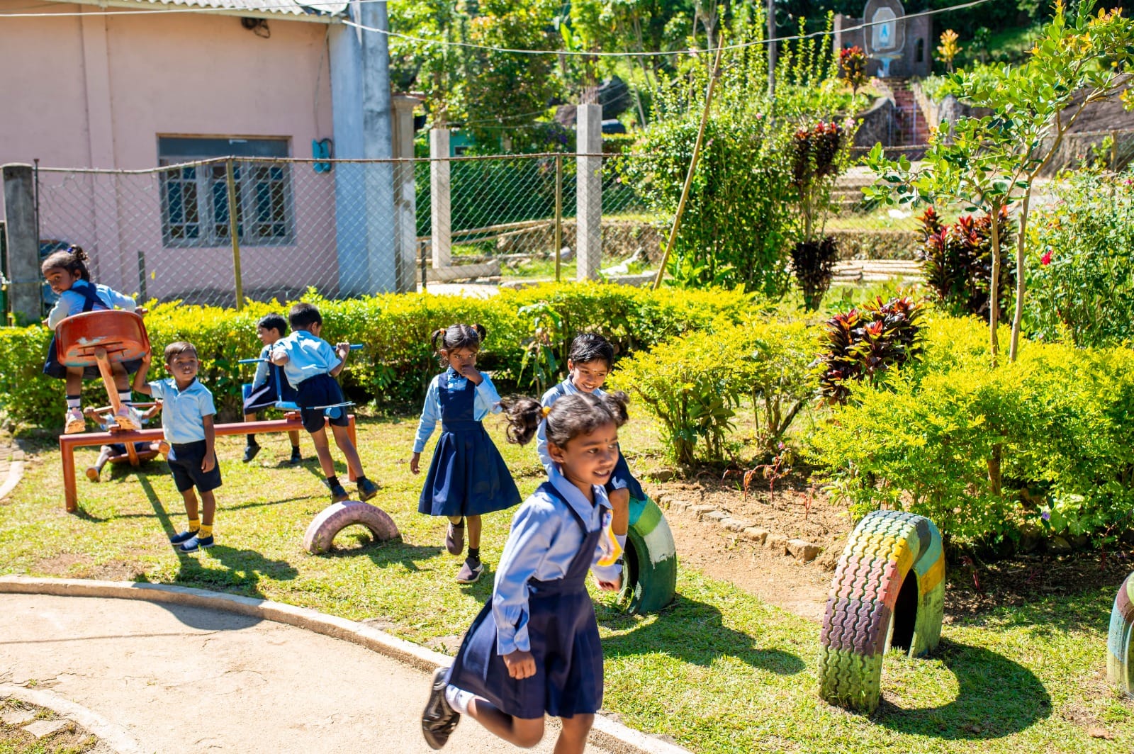 Children receiving early development support in a Sri Lankan plantation community